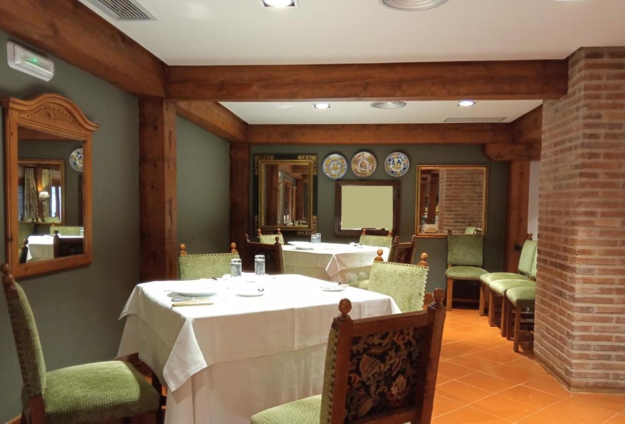 Parador De Santo Domingo de la Calzada Kültér fotó