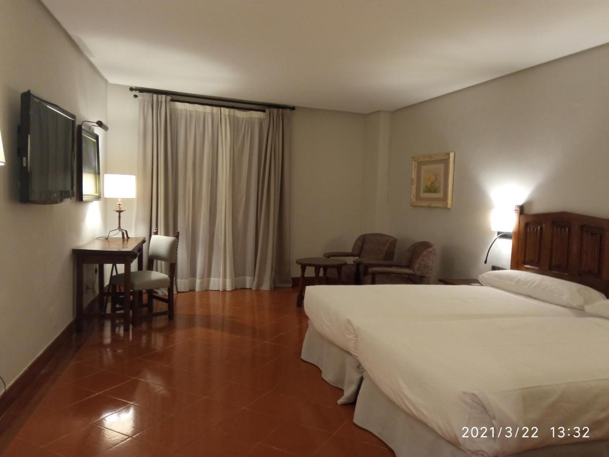 Parador De Santo Domingo de la Calzada Kültér fotó