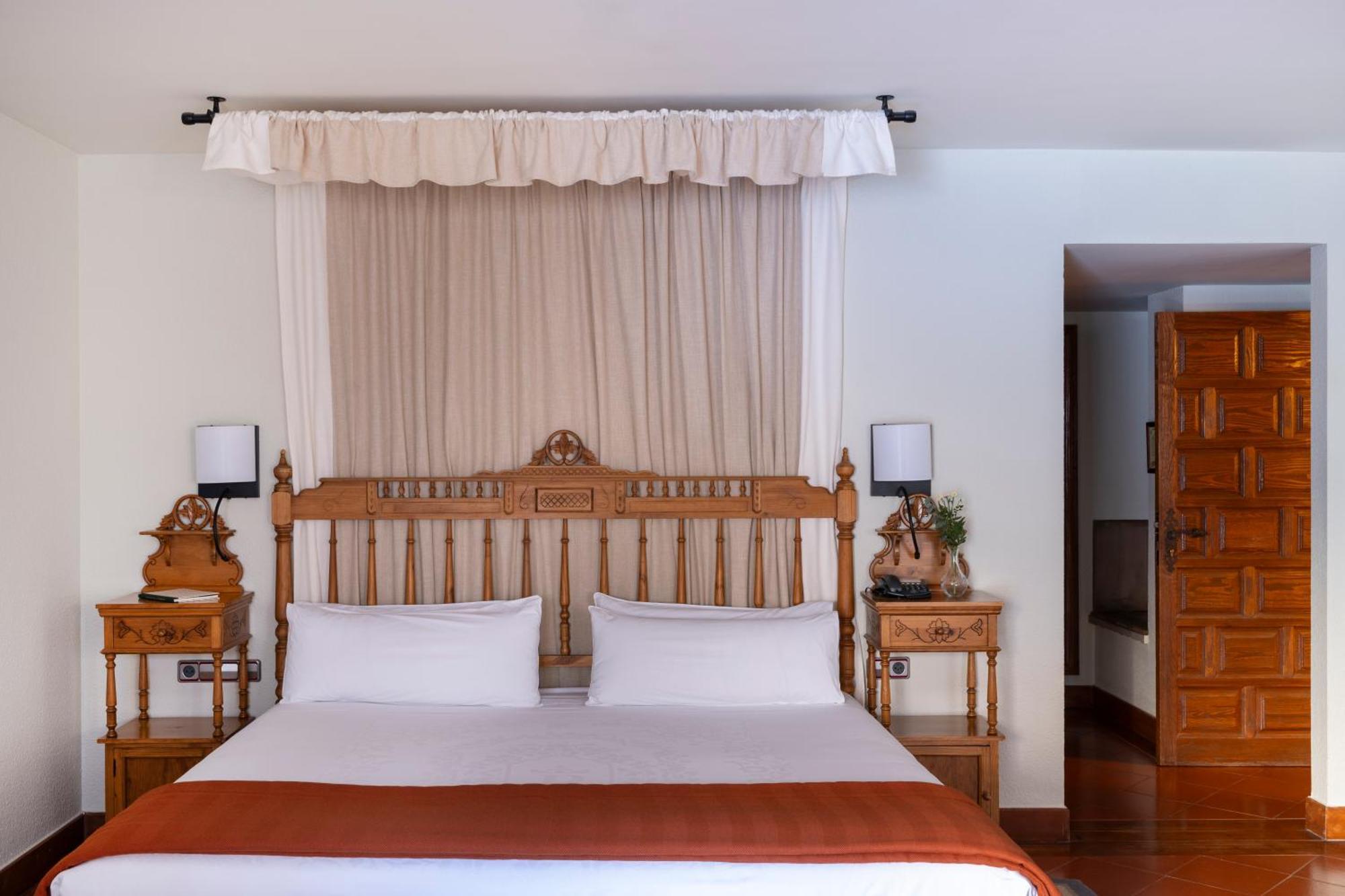 Parador De Santo Domingo de la Calzada Kültér fotó